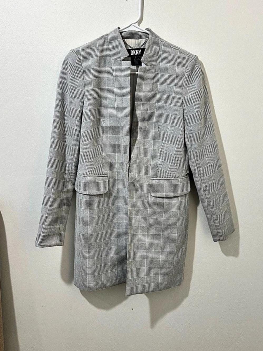 DKNY Plaid Coat in Green & White Size 2 Like New
